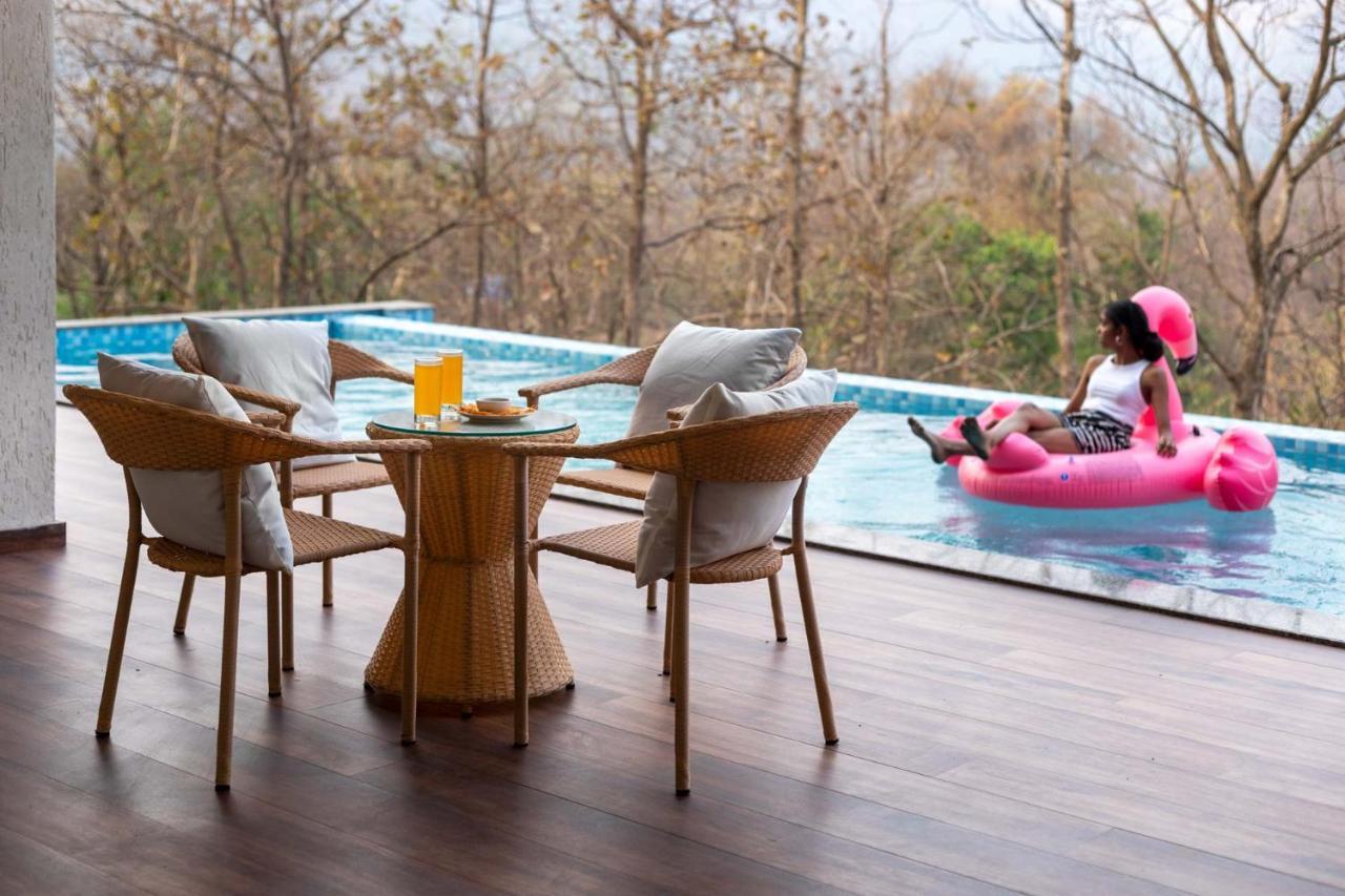 Eden Glade - Khopoli - Mountain-View Villa With Private Pool, Spacious Decks & Indoor Activities Екстериор снимка