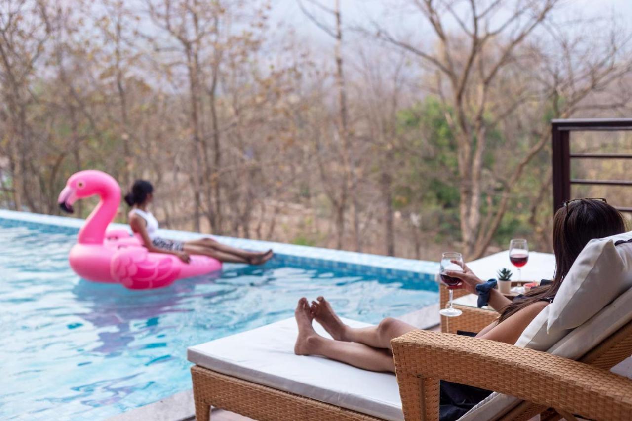 Eden Glade - Khopoli - Mountain-View Villa With Private Pool, Spacious Decks & Indoor Activities Екстериор снимка