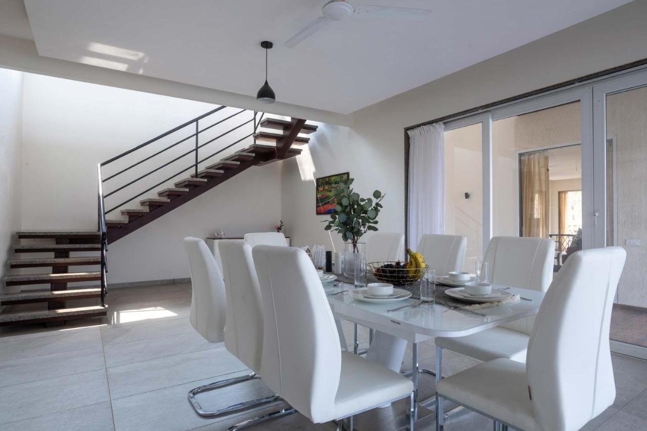 Eden Glade - Khopoli - Mountain-View Villa With Private Pool, Spacious Decks & Indoor Activities Екстериор снимка